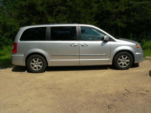 2011 Chrysler Town & Country Touring
