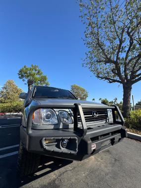 Green 2002 Lexus LX 470 Base
