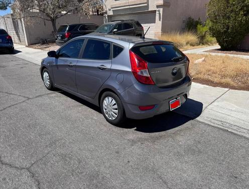 Gray 2016 Hyundai Accent SE