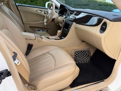 2011 Mercedes-Benz CLS-Class CLS 550