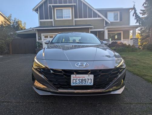 2021 Hyundai ELANTRA HEV Limited