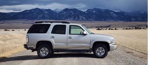 Gray 2004 Chevrolet Tahoe Z71