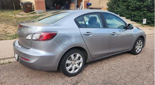 Silver 2012 Mazda Mazda3 i Sport