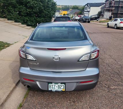 Silver 2012 Mazda Mazda3 i Sport