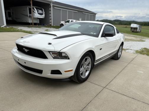 2012 Ford Mustang V6