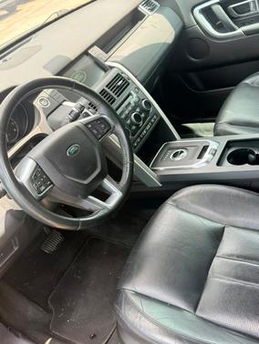 Black 2017 Land Rover Discovery Sport HSE