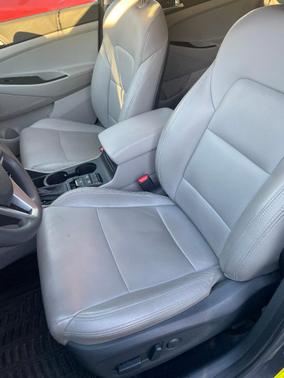 2021 Hyundai TUCSON SEL