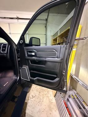 2024 RAM 3500 Laramie