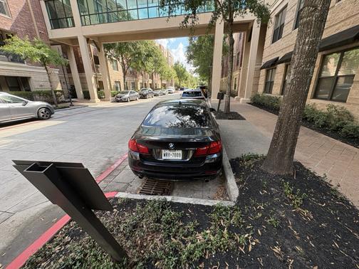 Black 2015 BMW 535 i