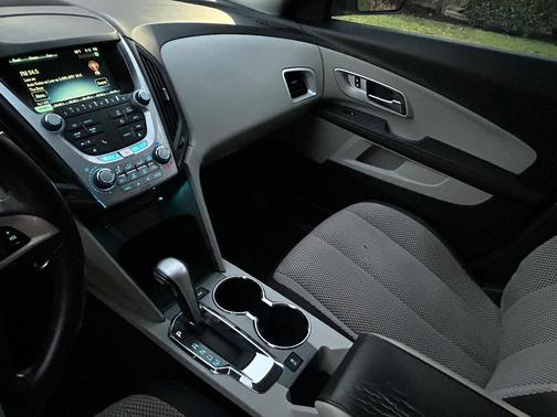 Silver 2014 Chevrolet Equinox 1LT