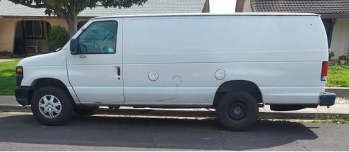 2011 Ford E350 Super Duty Work Van