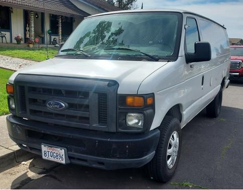 2011 Ford E350 Super Duty Work Van