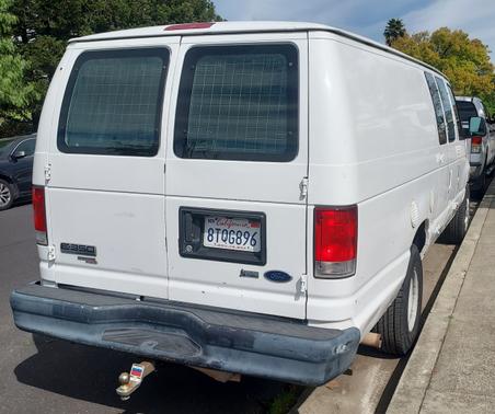 2011 Ford E350 Super Duty Work Van