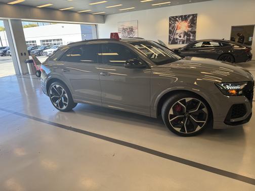 2022 Audi RS Q8 4.0T