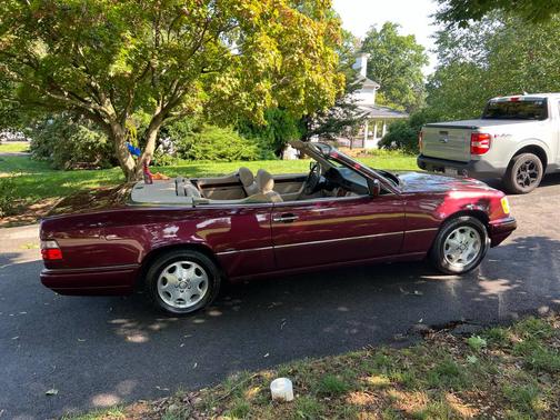 1995 Mercedes-Benz E-Class E320 Cabriolet
