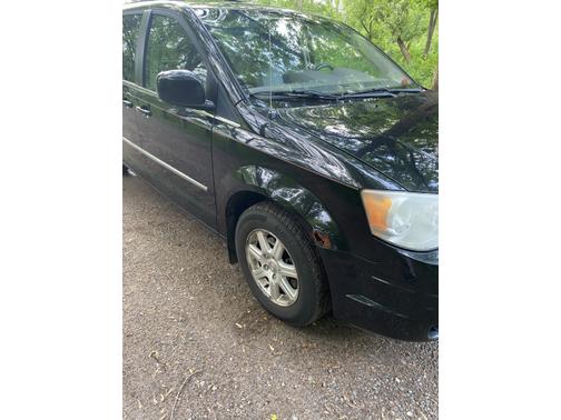 2009 Chrysler Town & Country Touring
