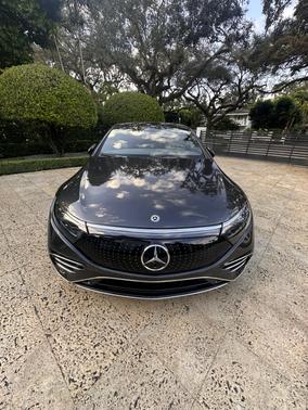 Gray 2022 Mercedes-Benz EQS 450+ Base