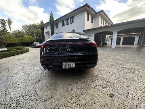 Gray 2022 Mercedes-Benz EQS 450+ Base