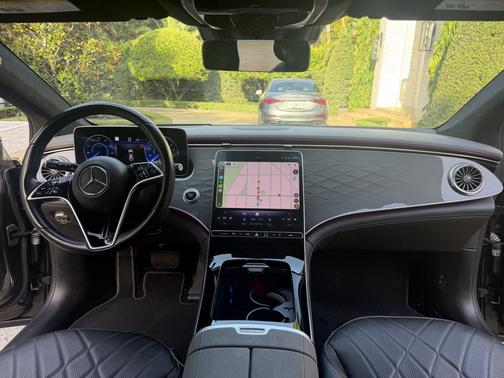 Gray 2022 Mercedes-Benz EQS 450+ Base