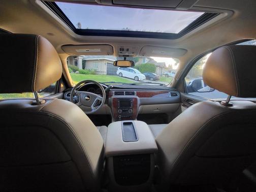 2011 Chevrolet Suburban 1500 LTZ