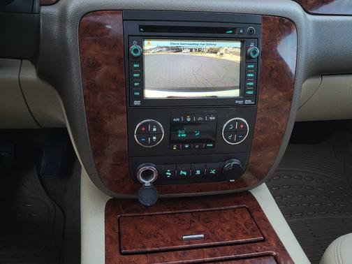 2011 Chevrolet Suburban 1500 LTZ