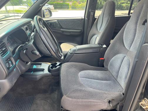 Black 1999 Dodge Durango Base