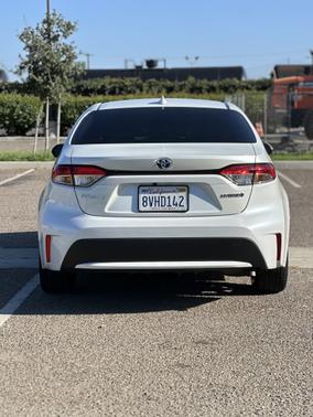 2022 Toyota Corolla Hybrid LE
