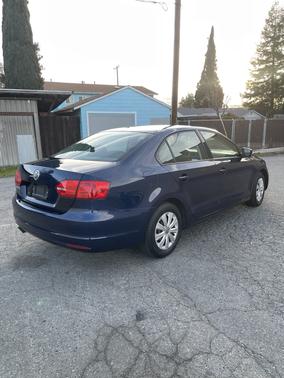 2013 Volkswagen Jetta Base