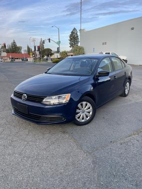 2013 Volkswagen Jetta Base