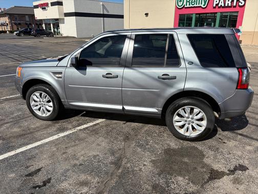 2012 Land Rover LR2 Base