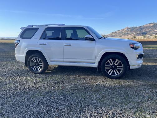 2016 Toyota 4Runner Limited