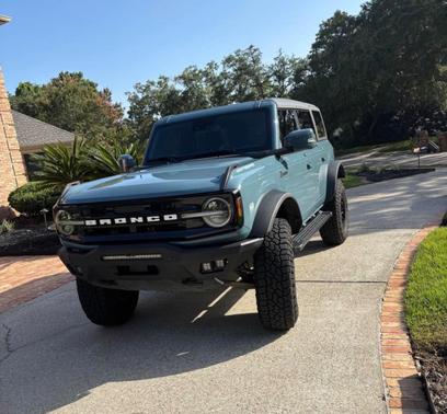 Gray 2023 Ford Bronco Outer Banks
