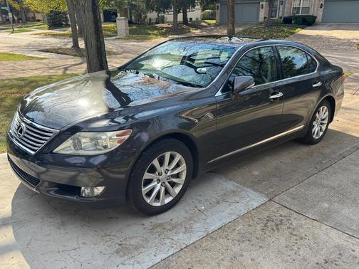 Gray 2010 Lexus LS 460 Base