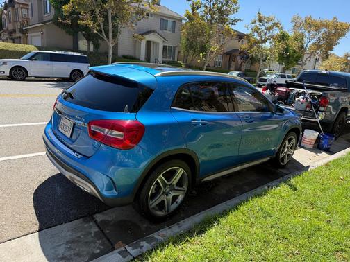 Blue 2015 Mercedes-Benz GLA-Class GLA 250 4MATIC