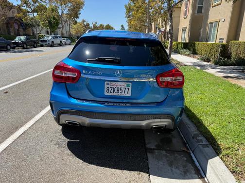 Blue 2015 Mercedes-Benz GLA-Class GLA 250 4MATIC
