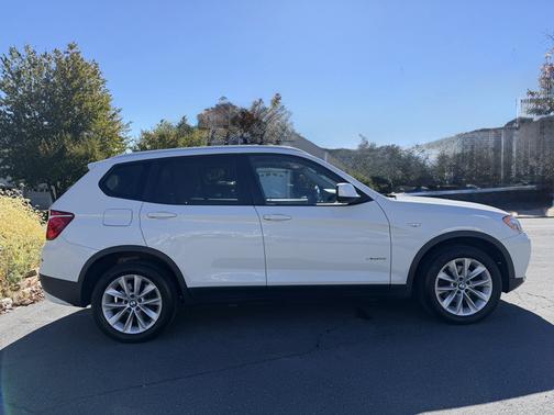 White 2014 BMW X3 xDrive28i