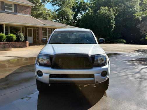 Gray 2008 Toyota Tacoma PreRunner Double Cab