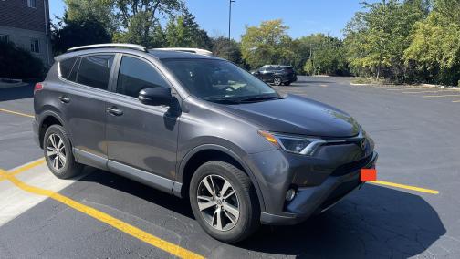 2017 Toyota RAV4 XLE