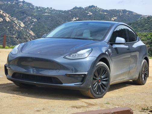 2022 Tesla Model Y Long Range