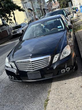 Black 2011 Mercedes-Benz E-Class E 350 4MATIC