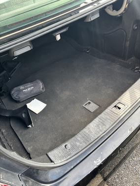 Black 2011 Mercedes-Benz E-Class E 350 4MATIC