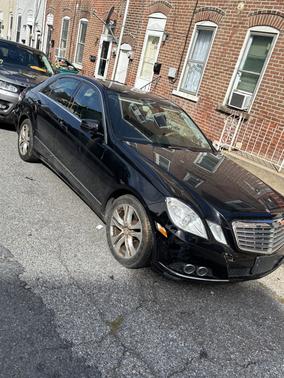 Black 2011 Mercedes-Benz E-Class E 350 4MATIC