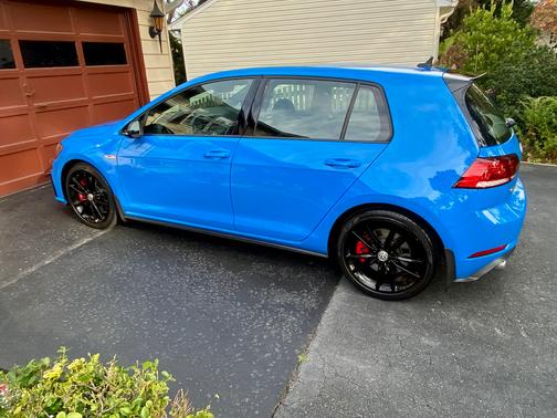 2021 Volkswagen Golf GTI 2.0T SE