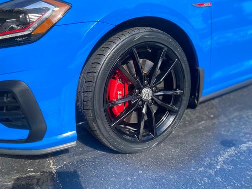 2021 Volkswagen Golf GTI 2.0T SE