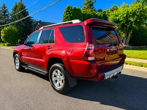 Red 2005 Toyota 4Runner Sport