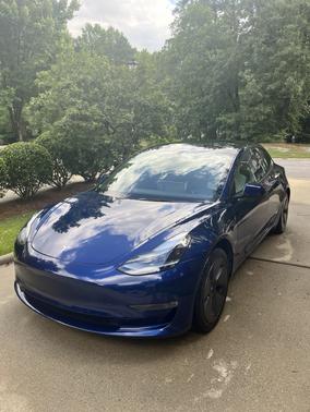 Blue 2022 Tesla Model 3 Long Range