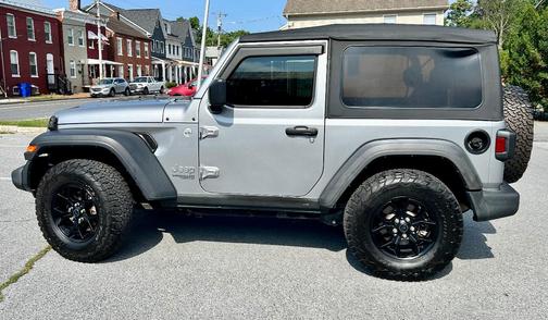 Silver 2018 Jeep Wrangler Sport