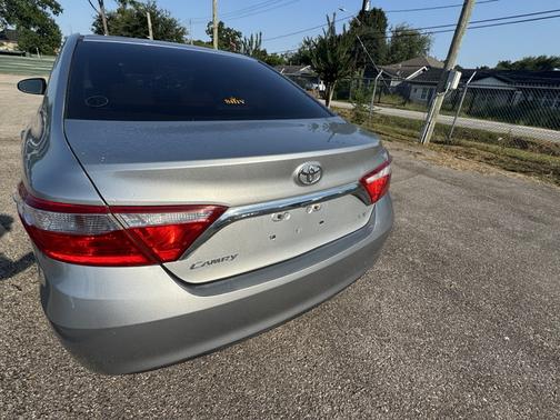 2016 Toyota Camry LE