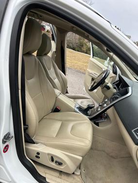 2015 Volvo XC60 3.2 Premier