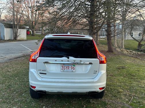 2015 Volvo XC60 3.2 Premier